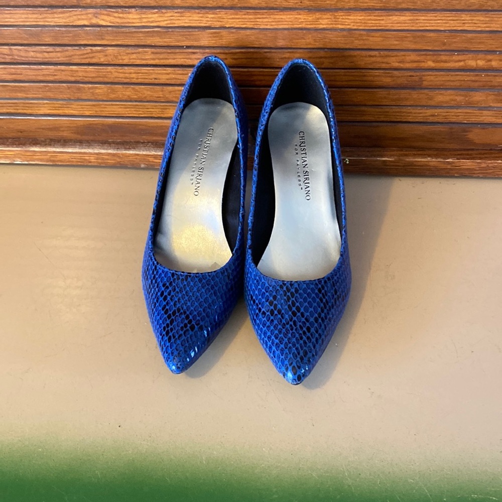Navy blue snake skin heels